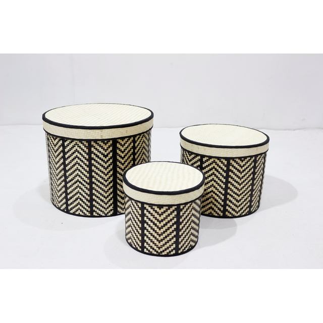 ขาวดำผสม