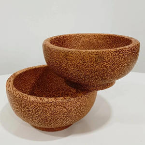 Ensemble de bols traditionnels en bois de noix de coco pour servir des aliments au meilleur prix bols en bois de coco faits à la main naturels - Product Image 5