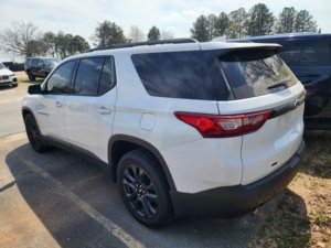 Chevrolet Traverse RS V6 3.6L AWD 2021 Usado en Buen Estado - Product Image 4