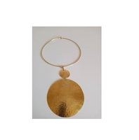 Bijoux de fête Collier en laiton de haute finition Fabricant fait à la main Collier en laiton nouvellement conçu Logo personnalisé