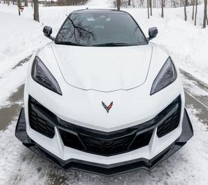 Chevrolet Corvette Z06 Convertible 2LZ 2024, Gasolina, Bajo Kilometraje - Product Image 1