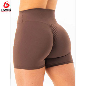Shorts de yoga pour femmes, style tendance, taille haute, confortables, respirants, séchage rapide, vêtements de sport hip-hop, fabriqués au Pakistan - Product Image 3