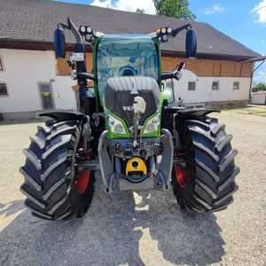 Tractor Agrícola YTO FENDT 724 Diésel 4x4 Usado de 2019 con 90HP para Motor, Caja de Cambios y Rodamientos - en Venta con Informe - Product Image 2