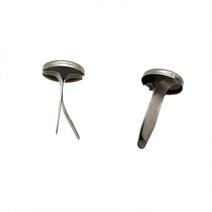 50 Piezas de 8 mm x 15 mm de Largo, Adornos Redondos de Metal Plateado Mate, Acabado Plateado, Personalizables, PLOMA AD64, Hecho en Taiwán - Product Image 1