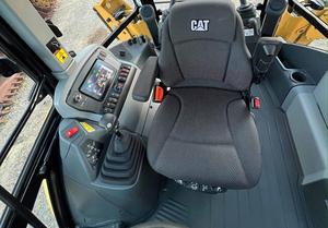 รถแบคโฮมือสอง CAT420F พร้อมบูมยืดไสลด์ บุ้งกี๋ 4 in 1 ห้องโดยสารพรีเมียม รถตักล้อยาง CAT420F คุณภาพสูง - Product Image 6