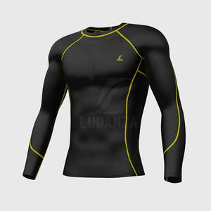 Logotipo personalizado Bajo Moq Hombres Gimnasio Ropa Uniforme de compresión Nueva llegada Uniforme de compresión en el precio razonable - Product Image 2