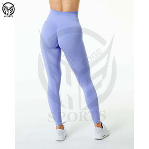 Leggings personnalisés pour femmes avec poche sur mesure, pantalons de yoga pour l'entraînement, matière super douce et confortable, leggings pour femmes. - Product Image 2