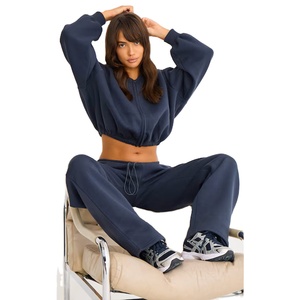 Sudadera recortada con cremallera para mujer, a la moda ropa de calle, tela polar, estilo extragrande, Top con logotipo personalizado, sudadera sólida con cremallera para mujer - Product Image 3