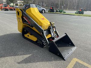 Best Quality Wacker Neuson SM100 Mini Skid Steer Loader Wholesale Factory Price Compact Skidsteer for <b>Landscaping</b> & Building - Product Image 3