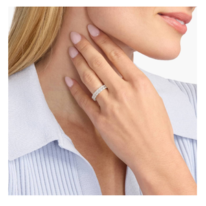 แหวนเพชรธรรมชาติแนววินเทจสำหรับผู้หญิงมีความคมชัดสูงตัดมรกต14K ทองคำขาว - Product Image 4