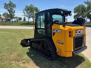 2022 JCB Very 215T Minicargadora de dirección deslizante Cargador frontal sobre orugas con motor central Bomba de cojinete de motor Caja de cambios y PLC - Product Image 5