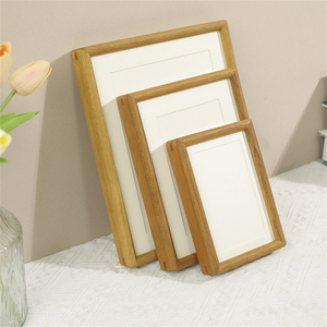 Cadre photo de luxe en bois de noyer, cadre photo en bois massif naturel fait main avec support - Product Image 3