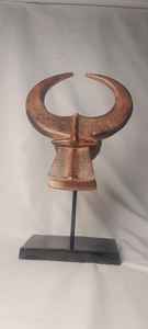 Artisanat africain - Set de table rond en aluminium et en fer - Design moderne et luxueux - Respectueux de l'environnement - Taille personnalisable - Product Image 4