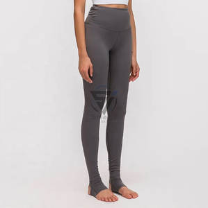 Ensembles de leggings de sport respirants personnalisés, tenues de fitness durables, ensembles de yoga pour femmes - Product Image 3