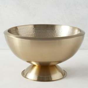 Bol de service en laiton d'inspiration antique distinctive pour mélanger le charme classique avec les besoins de service fonctionnels lors de dîners formels - Product Image 3