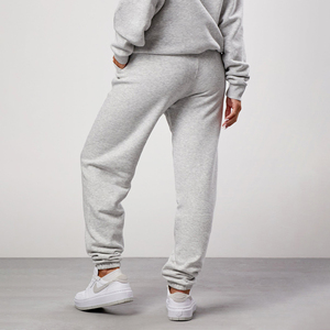 ชุดวอร์มสไตล์วินเทจขาดๆ แบบสตรีทแวร์สำหรับผู้หญิง คอลเลคชั่นฤดูใบไม้ร่วงปี 2026 ดีไซน์ไฮสตรีทสั่งทำพิเศษ ผ้าฝ้ายเฟรนช์เทอร์รี่ทรงโอเวอร์ไซส์ - Product Image 5