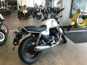 NOUVEAU MODÈLE 2026 <span class=keywords><strong>Moto</strong></span> <span class=keywords><strong>Guzzi</strong></span> <span class=keywords><strong>V7</strong></span> Special 850 <span class=keywords><strong>Moto</strong></span> Fabriquée en Italie >170km/h - Product Image 6
