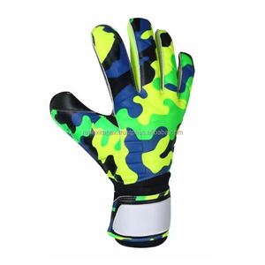 Guantes de Portero de Fútbol Unisex Rehex Impex de Primera Calidad con Logotipo Personalizado, Cierre de Gancho y Bucle, Material PU |   Rendimiento de Primera Categoría - Product Image 3