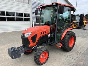 Tractor Kubota LX2610HSDC 2020: Potencia, Comodidad y Versatilidad para la Agricultura Moderna - Product Image 2