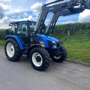 รถแทรกเตอร์อเนกประสงค์รุ่นใหม่จากฮอลแลนด์พร้อมประสิทธิภาพการใช้เชื้อเพลิงของห้องโดยสารที่สะดวกสบายและการบำรุงรักษาง่าย - Product Image 6