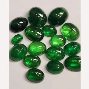 16ชิ้นของ tsavorite ธรรมชาติ6x4มม. 8x6มม. 9x7มม. 10x8มม. ทรงไข่ Cabochon 46 CTS มากด้วยราคาที่มีคุณภาพสูงพลอยหลวมจากเรา $322 - Product Image 6