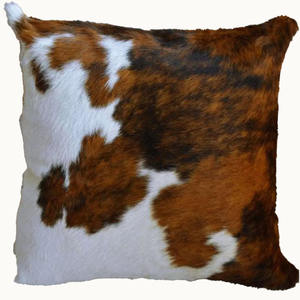 Coussin en cuir véritable fait à la main personnalisé poils de vache sur coussins en cuir - Product Image 4