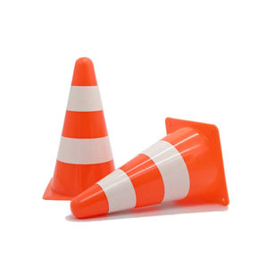 Cono de plástico para entrenamiento de velocidad y agilidad deportivo al por mayor para apoyar el cono de agilidad de entrenamiento de fútbol personalizado - Product Image 2