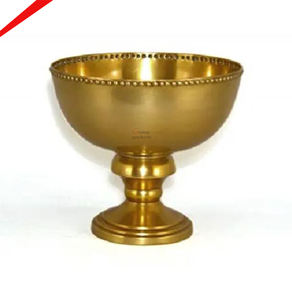 Forme ronde finie dorée de qualité supérieure avec bol à chocolat sur pied - Product Image 1