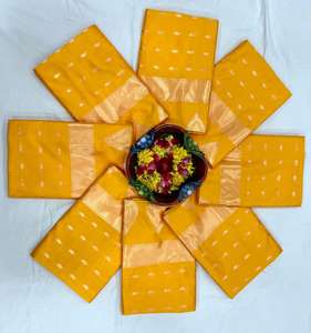 Lujosos saris de seda Jacquard pesado de viscosa, borde tejido de Jacquard grande dorado para tradicional indio de Fashionharbor - Product Image 4