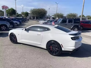 Chevrolet Camaro 2024 d'occasion, conduite à gauche, sièges en cuir, caméra de recul - Product Image 5