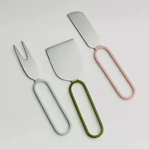 Ensemble de coupe-fromage de table élégant avec manche en bois, idéal pour les ustensiles de cuisine, les cadeaux de mariage et les ustensiles de cuisine. - Product Image 5