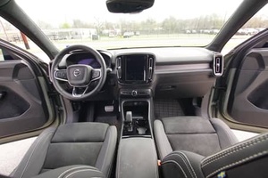 2022 X C 4 Hatchback AWD R18 Lithium Leather Double Rear <b>Camera</b> - Product Image 3