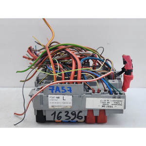 Boîtier de fusibles de porte de coffre ALFA ROMEO Giulietta Series (940 _) 51867697 940 A4000 diesel 1956 (10>13) - Product Image 3