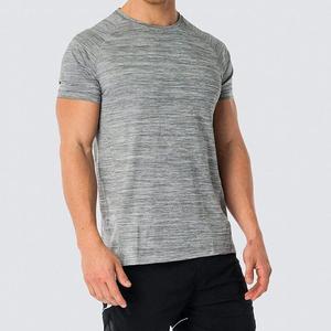 Manches courtes Meilleures ventes Gym Hommes T-Shirts Nouveau Design Hommes T-Shirts À La Mode Gym Fitness Hommes T-shirts vêtements de course - Product Image 6