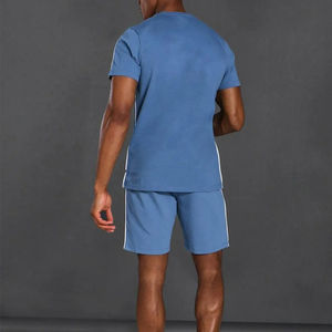 Nouveau design Meilleure arrivée Séchage rapide Hommes T-Shirt & Shorts Set Taille régulière Prix bas Tissu T-Shirt Shorts Set Coton Respirant - Product Image 3