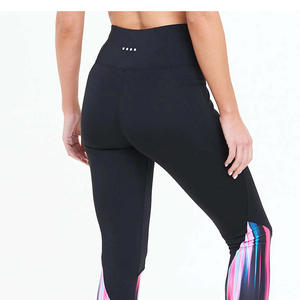 Mallas de poliéster para mujer de último estilo, ropa de gimnasio atlética sin costuras con pantalones y medias MOQ bajos, gran oferta - Product Image 3