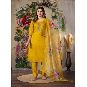 Ensemble ethnique Kurti en soie romaine en viscose de créateur-Broderie multi-fils détaillant le travail à la main pour les fêtes - Product Image 5