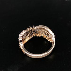 แหวนเพชรที่เจียระไนแบบคลาสสิกสวยงามบานสีทอง10K ประกายสวยงามของขวัญวิจิตรงดงามสำหรับงานปาร์ตี้ - Product Image 4