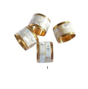 Anneaux de serviette en incrustation de nacre uniques avec finition brillante naturelle Anneaux de cadre de serviette en incrustation de perles décoratives Vaisselle de mariage - Product Image 1