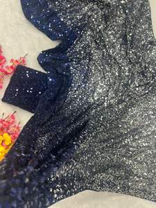 Listo para usar gama Premium de colección de saris de secuencia - Product Image 5