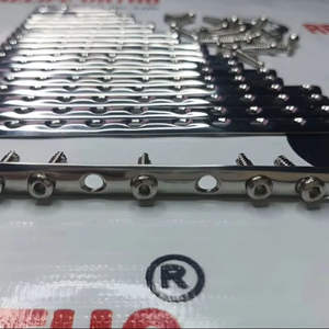 Un tiers plaque tubulaire 3.5mm (4H à 12H) avec vis corticales 46 pièces ensemble Instruments orthopédiques vétérinaires en acier inoxydable 316L - Product Image 4