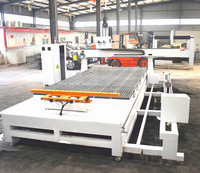 Machine de fraisage CNC 4 axes pour le travail du bois, portes, lits, meubles, armoires, moteurs pas à pas, broche unique, contrôle NC Studio