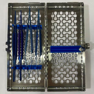 Juego de microinstrumentos oftálmicos con revestimiento azul, 4 Uds., bandeja, Kit quirúrgico, instrumento, Manual de acero inoxidable alemán de alta calidad CE - Product Image 1