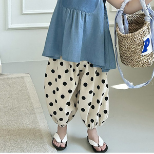 กางเกงกีฬาขาสั้นสำหรับ FP282, เสื้อผ้าเด็ก, กางเกงจ็อกเกอร์สไตล์บอลลูนสำหรับเด็กผู้หญิง - Product Image 3