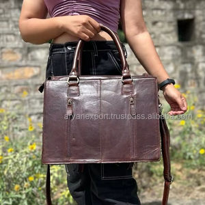 กระเป๋าสะพายไหล่สำหรับผู้หญิงหนังแท้แบบสะพายข้างดีไซน์หรูหรา2024ใหม่ - Product Image 5