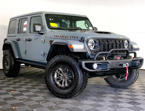 Jeep Wrangler Rubicon 392 4 portes 4x4 LHD/RHD d'occasion 2024 - Prêt à être expédié - Product Image 4