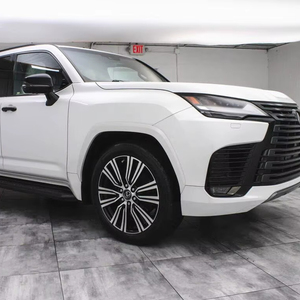 Lexus LX 600 2022, Lujo, Tracción en las Cuatro Ruedas, Volante a la Izquierda, 6 Asientos - Product Image 1