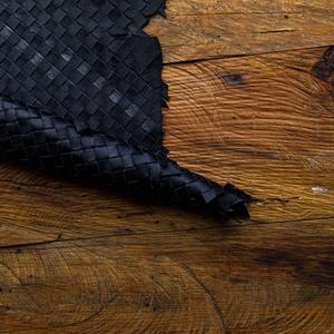 Cuir de vachette artisanal de qualité supérieure, marron foncé, fait à la main, personnalisable de 1 à 12 pieds carrés. - Product Image 6