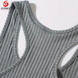 Débardeur de sport pour homme de haute qualité, col rond à capuche, sans manches |   Entraînement respirant, léger, à séchage rapide, en polyester/coton - Product Image 5