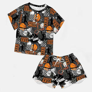 Camisetas y Pantalones Cortos de Verano para Hombre de Alta Calidad con Diferentes Diseños y Logotipo Personalizado - Product Image 2